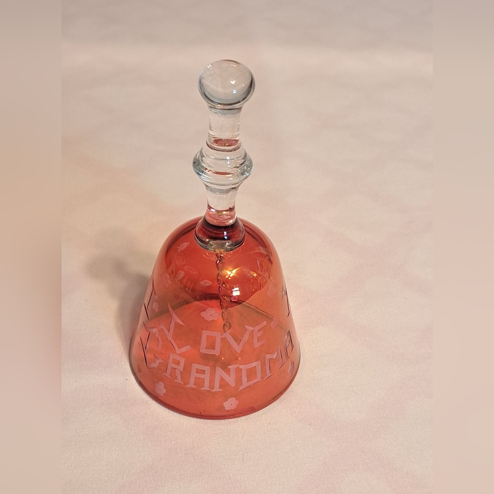 Dinner Bell Figurine Red Glass I Love You Grandma 😍